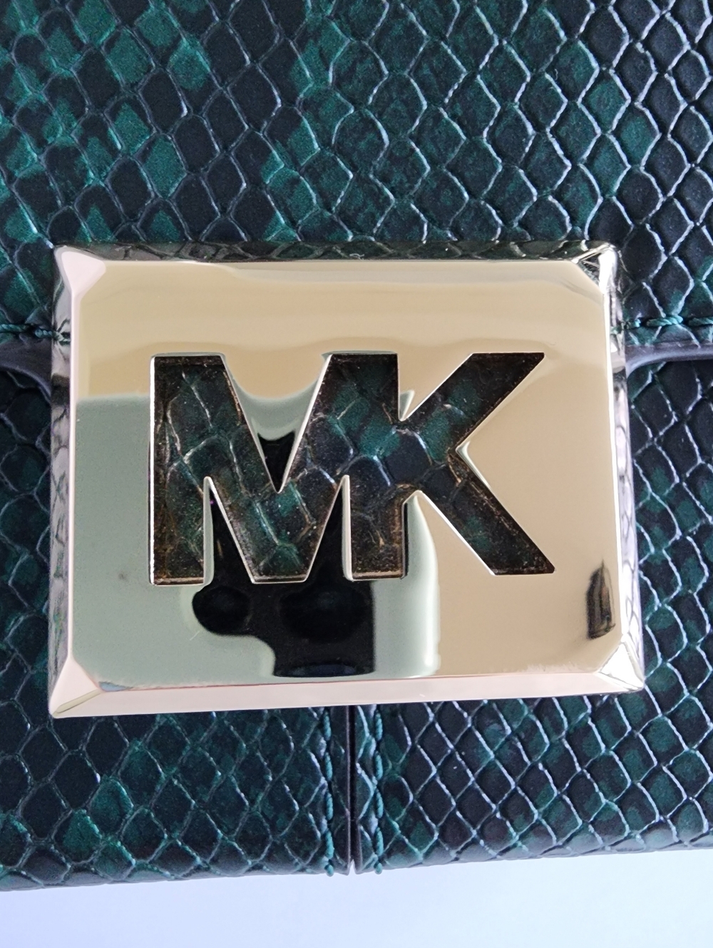 New Michael Kors Green Snake Embossed Leather Chain Crossbody Bag - Picture 6 of 10